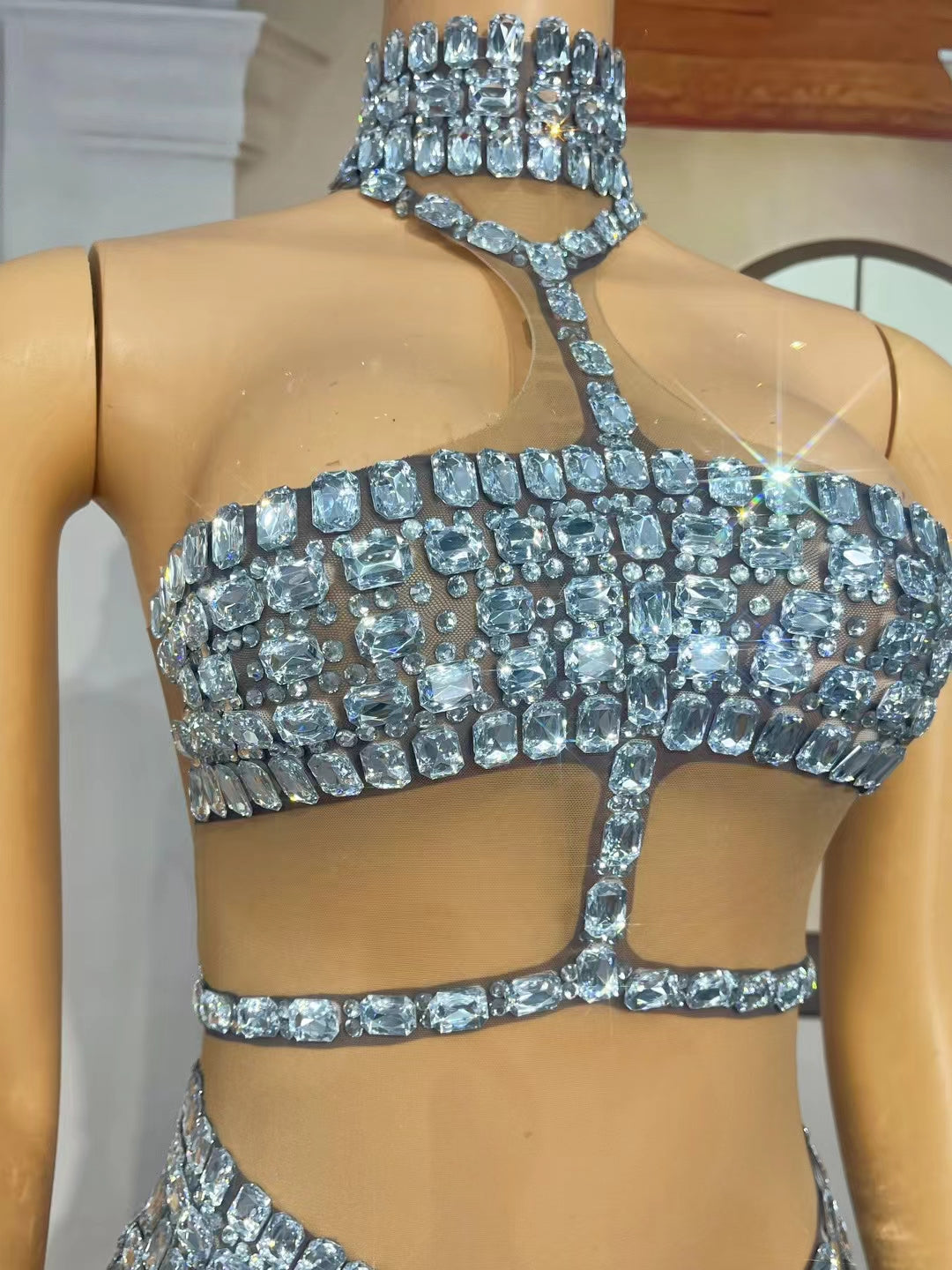 CELESINYI Tielian Crystal Chain Two Piece Set