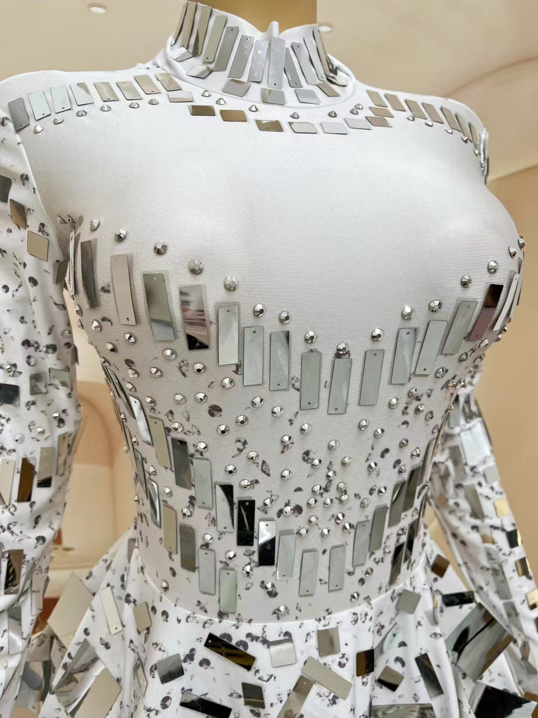 CELESINYI Liangpian Crystal White Mirror Mini Dress