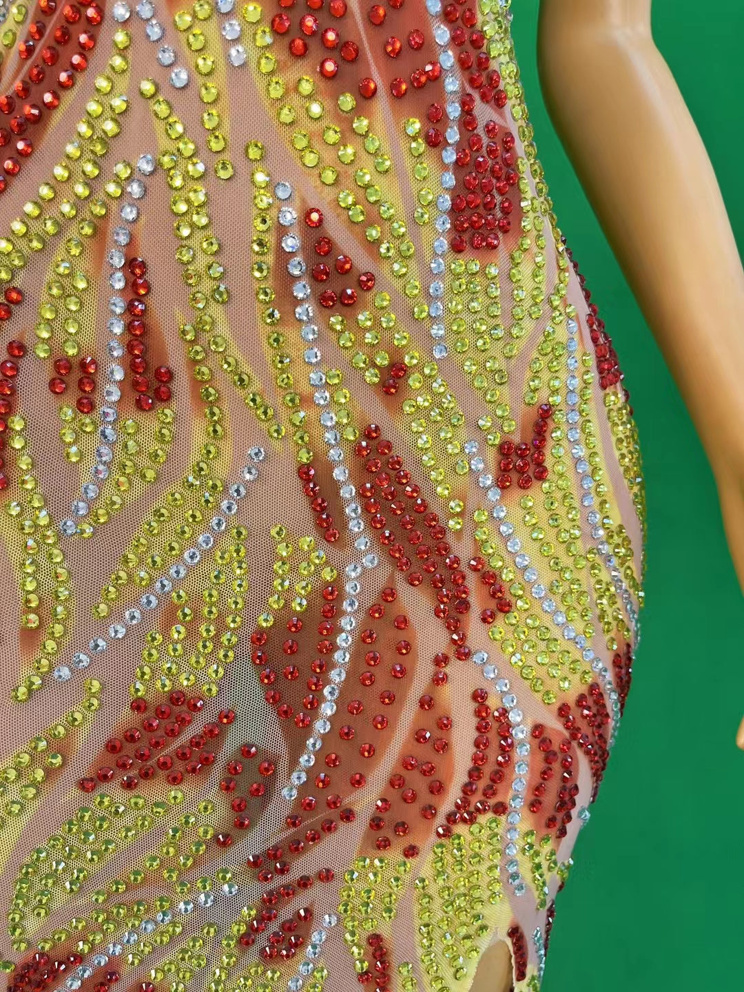 CELESINYI Fenfei Crystal Flame Feather Mini Dress