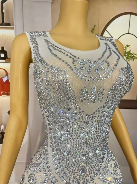 CELESINYI Bailianyinsi Crystal Lotus Silver Gown