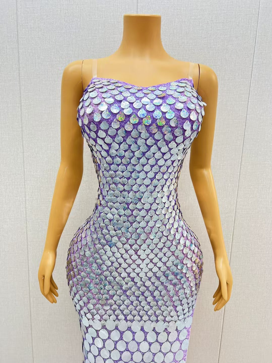 CELESINYI Linpianqun Crystal Holographic Scale Gown