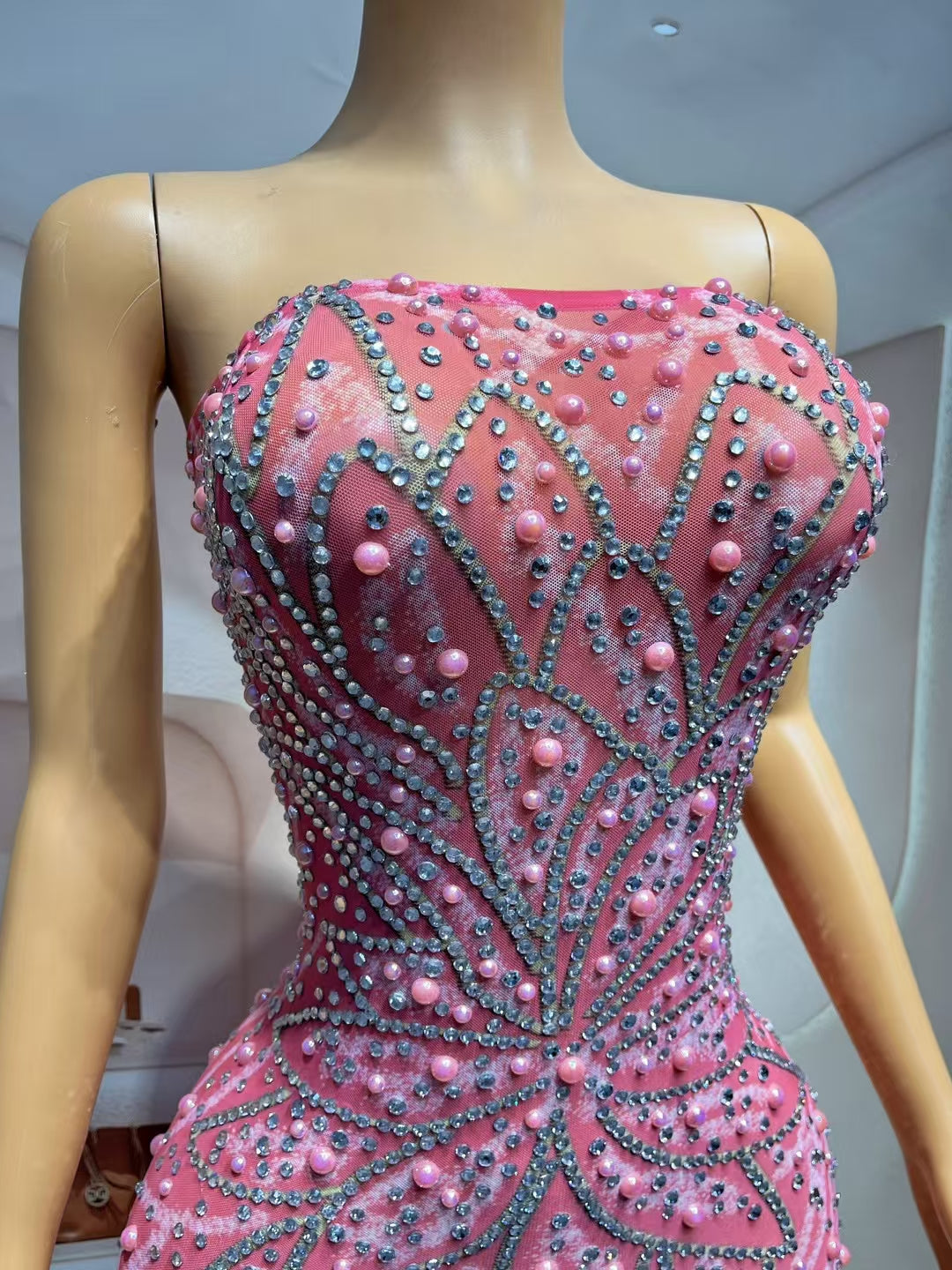 CELESINYI Fenlian Crystal Pink Lotus Gown
