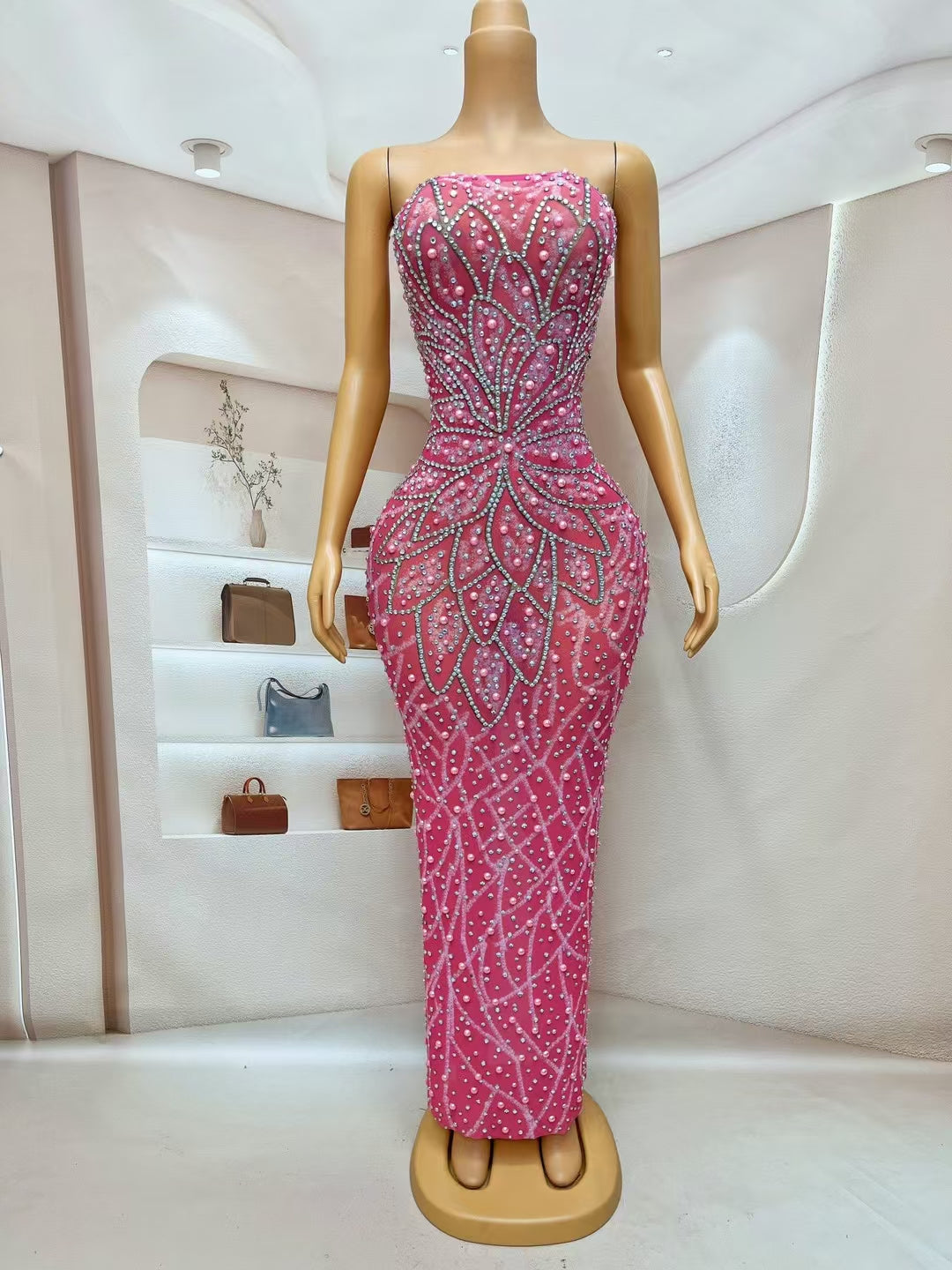CELESINYI Fenlian Crystal Pink Lotus Gown