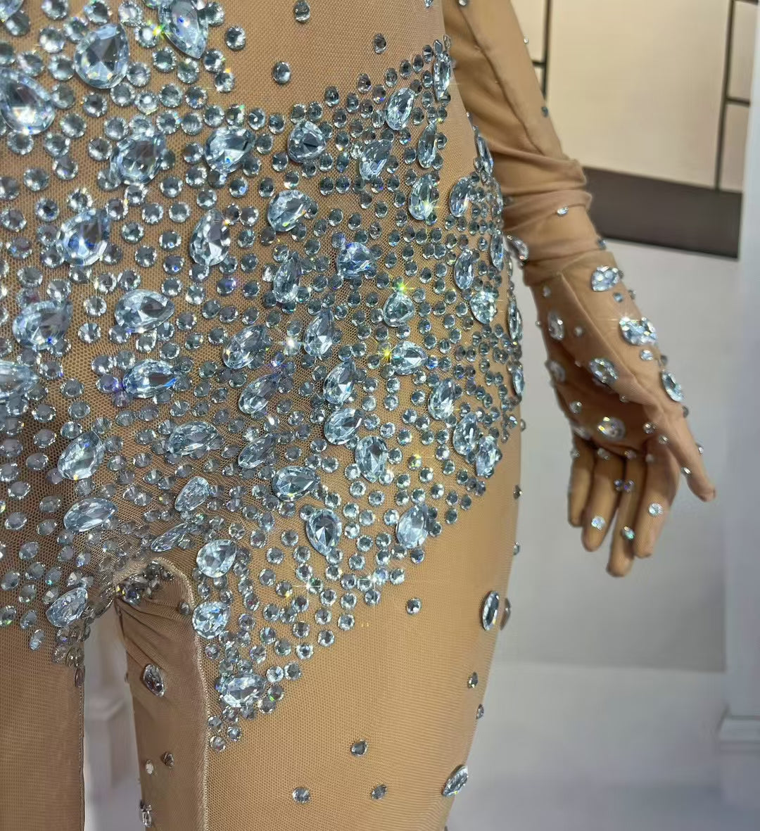 CELESINYI Lianhuaban Crystal Pearl Glove Catsuit