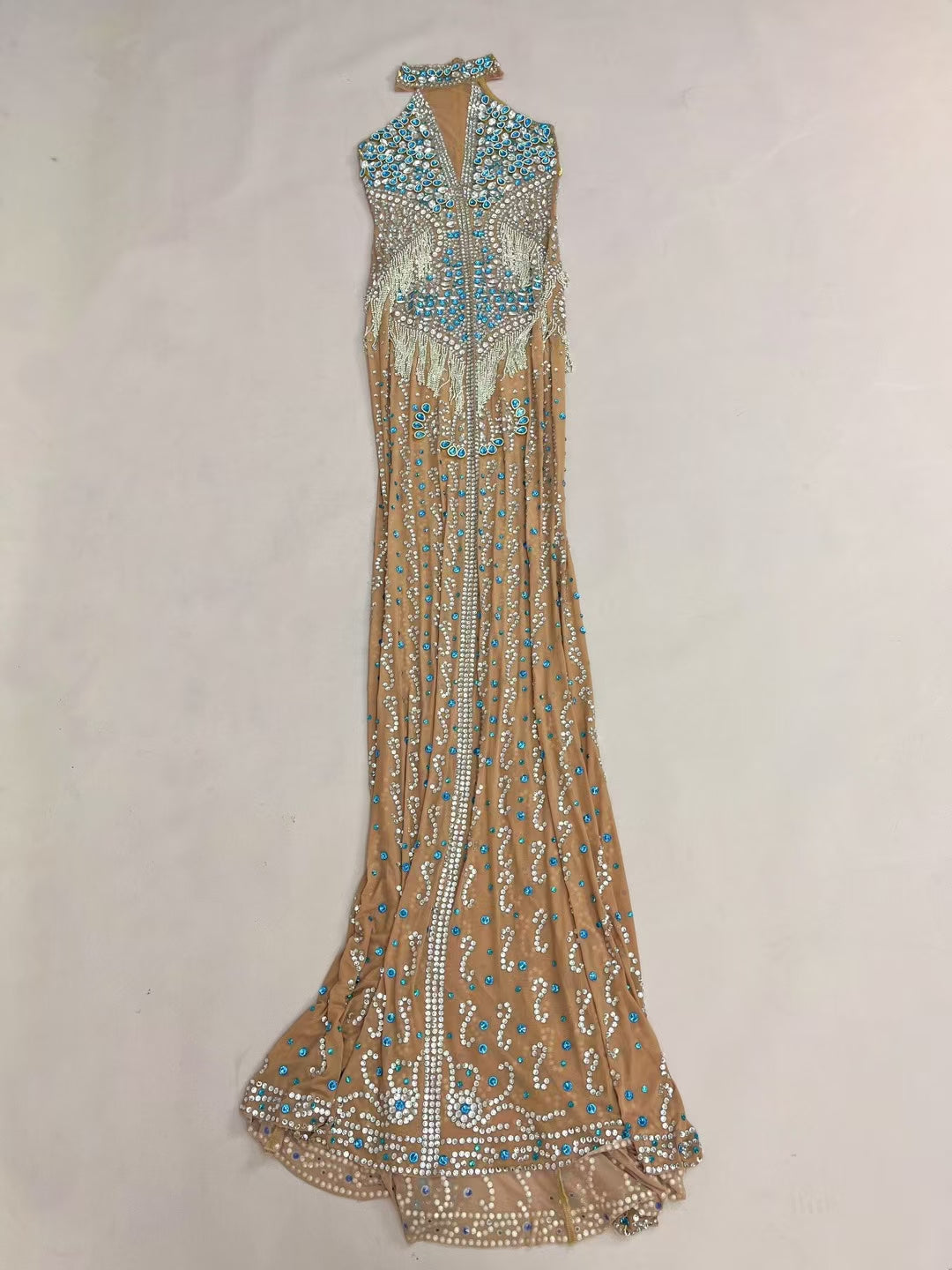 CELESINYI Lancaihua Crystal Sapphire Fringe Gown