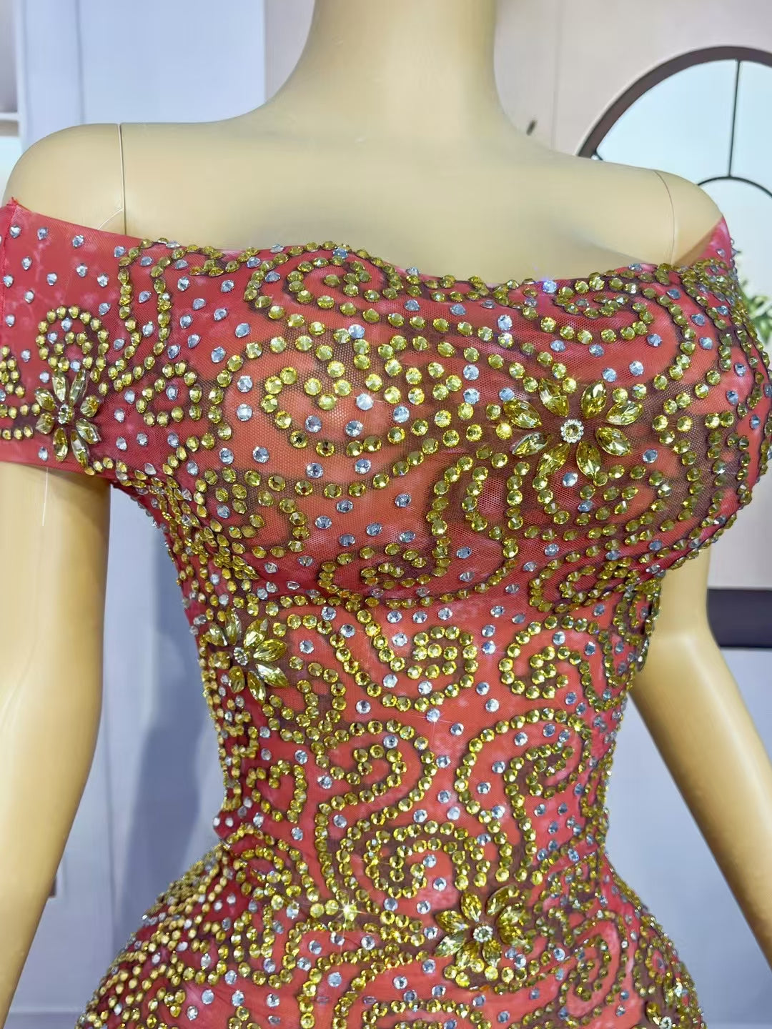 CELESINYI Juhuami Crystal Baroque Honey Gown