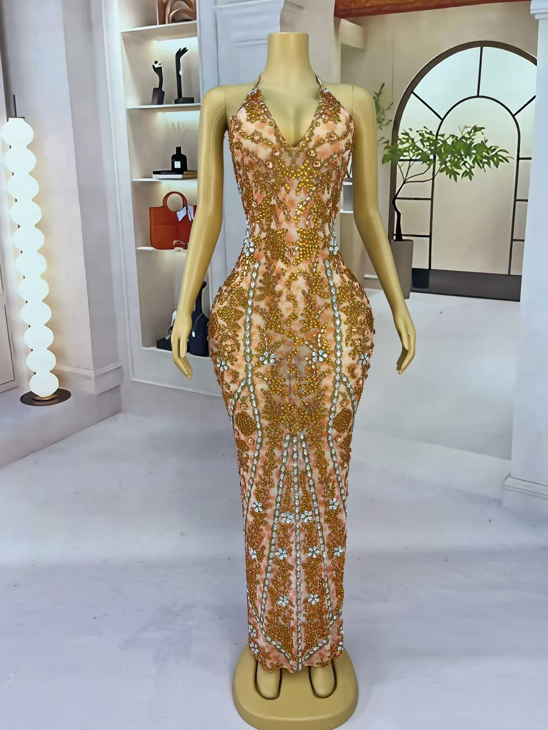 CELESINYI Huangye Crystal Coral Leaf Gown