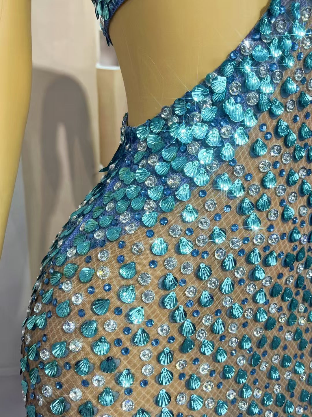 CELESINYI Beiduofen Crystal Mermaid Shell Gown
