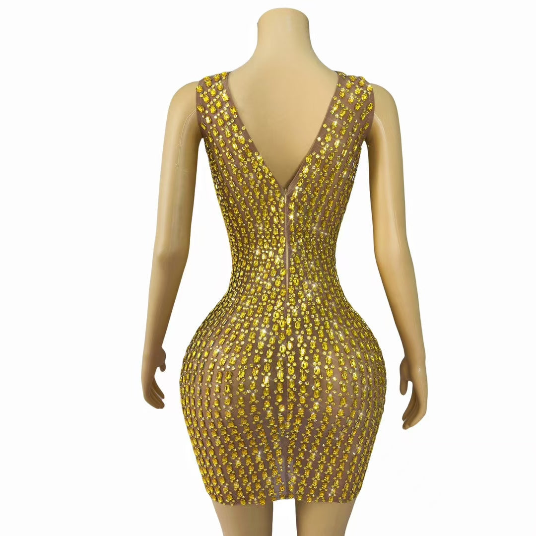 CELESINYI Liusixian Crystal Yellow Keyhole Gown