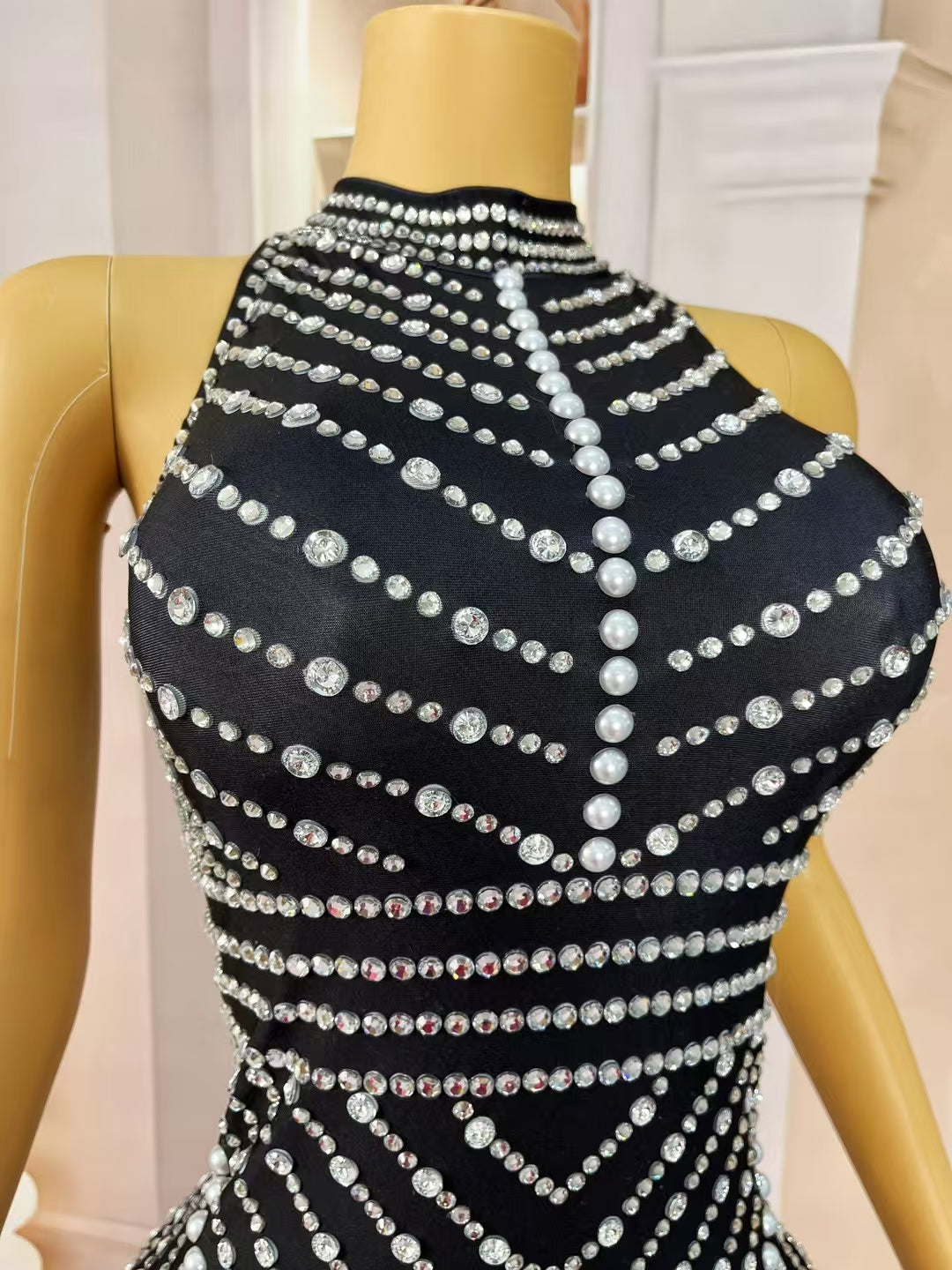 CELESINYI Lianhua Crystal Pearl Axis Mini Dress