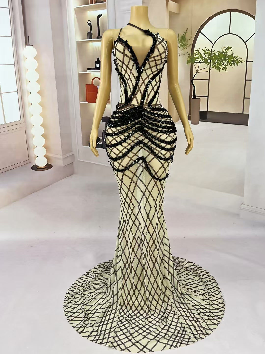 CELESINYI Kunsuo Crystal Black Grid Mermaid Gown