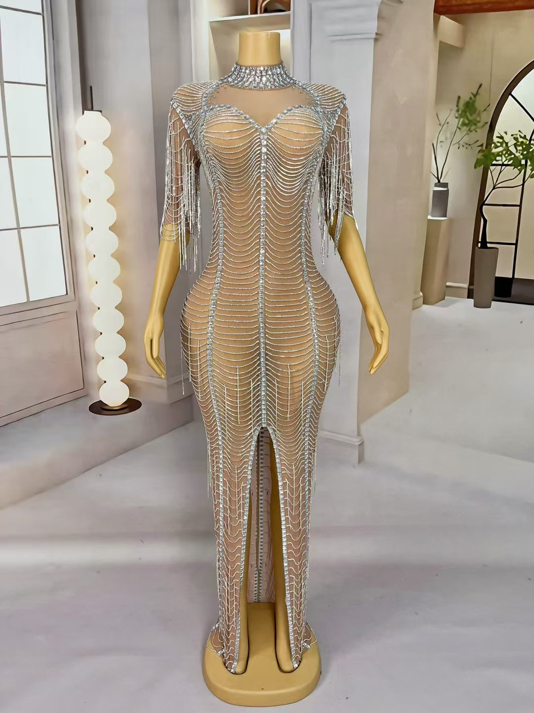 CELESINYI Yinmantang Crystal Silver Stream Fringe Gown