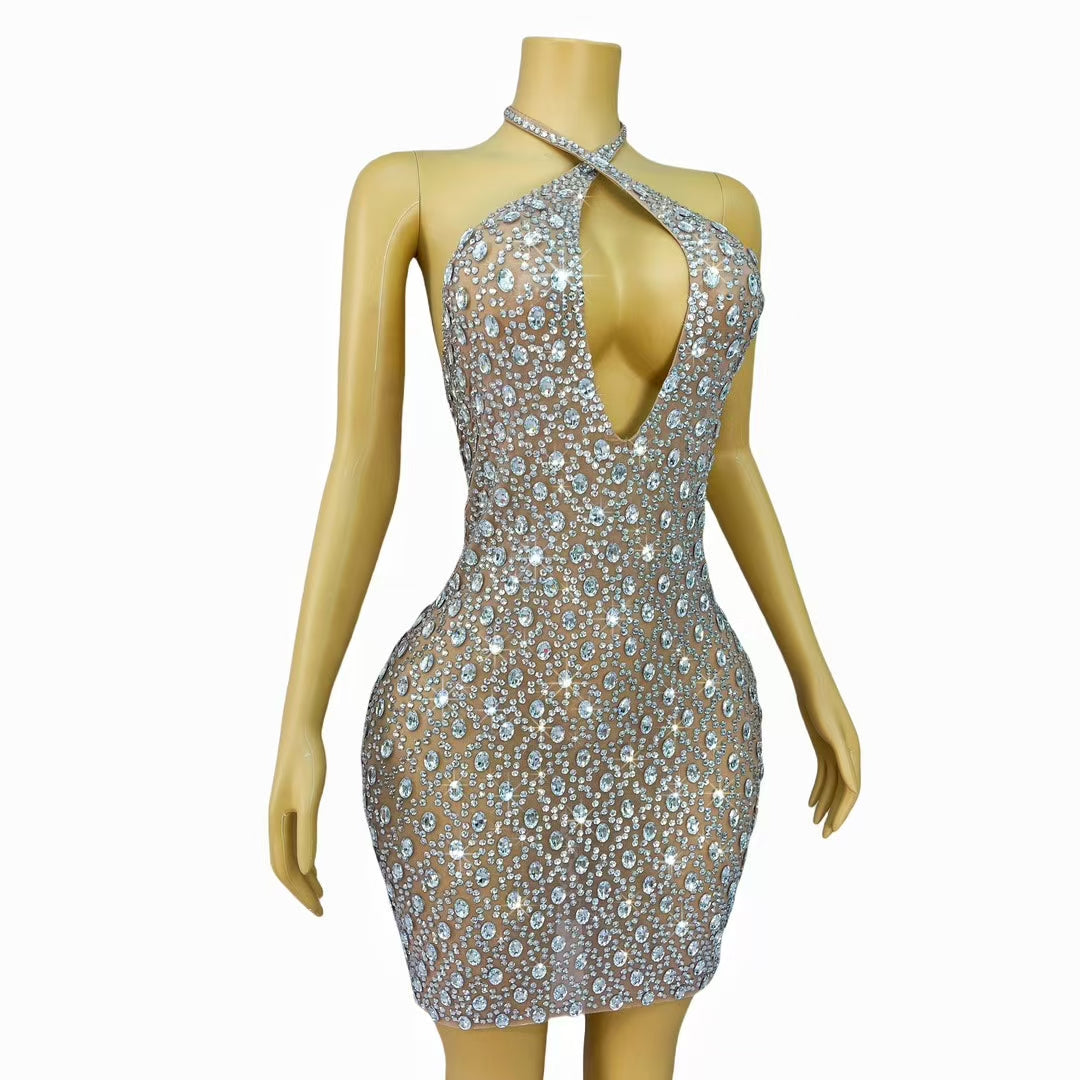 CELESINYI Qianzhen Crystal Crystal Detail Gown