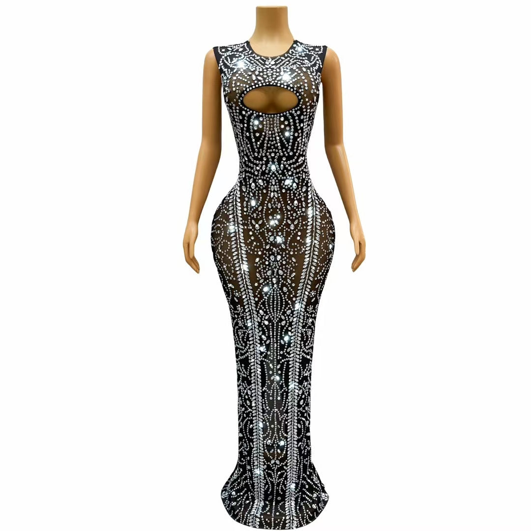 CELESINYI Moyu Crystal Moon Cutout Gown