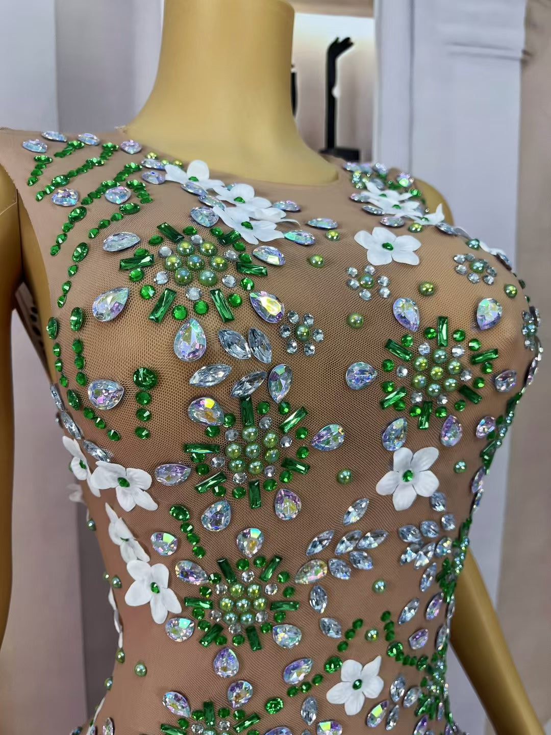 CELESINYI Lvchahua Crystal 3D Flower Illusion Gown