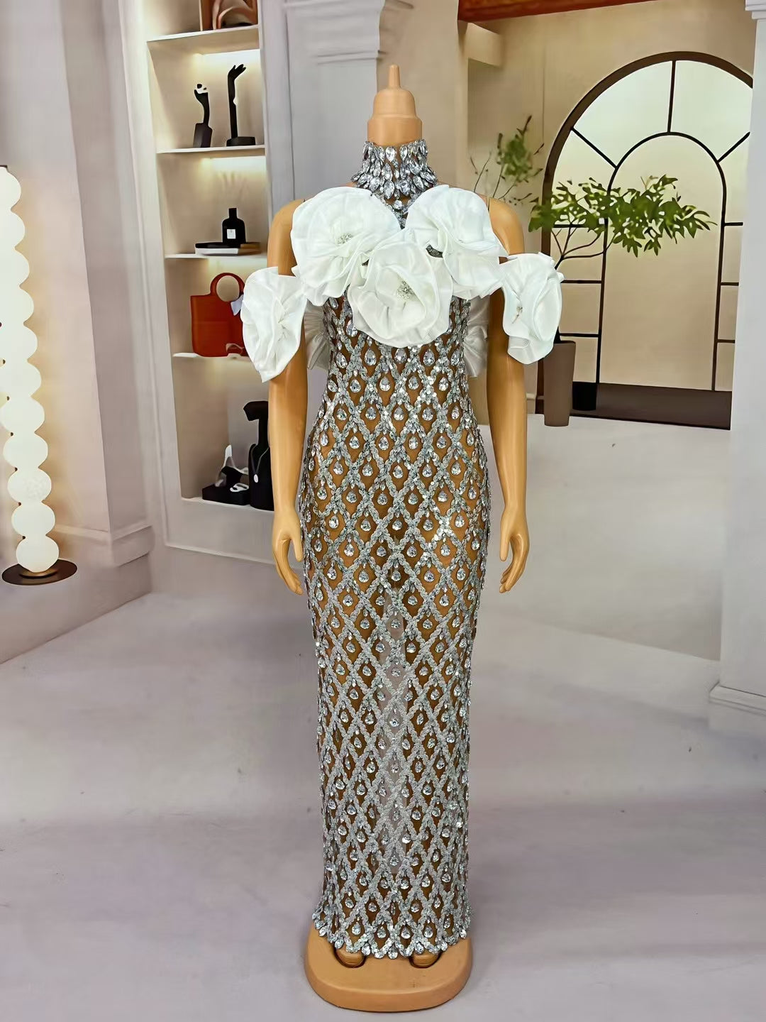 CELESINYI Shaokaoji Crystal 3D Rose Gown