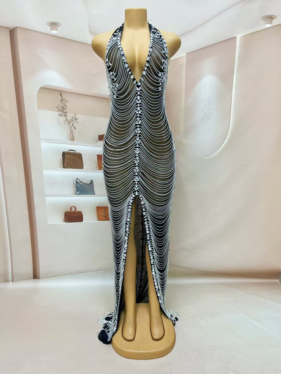 CELESINYI Heiwa Crystal Black Drop Bodysuit