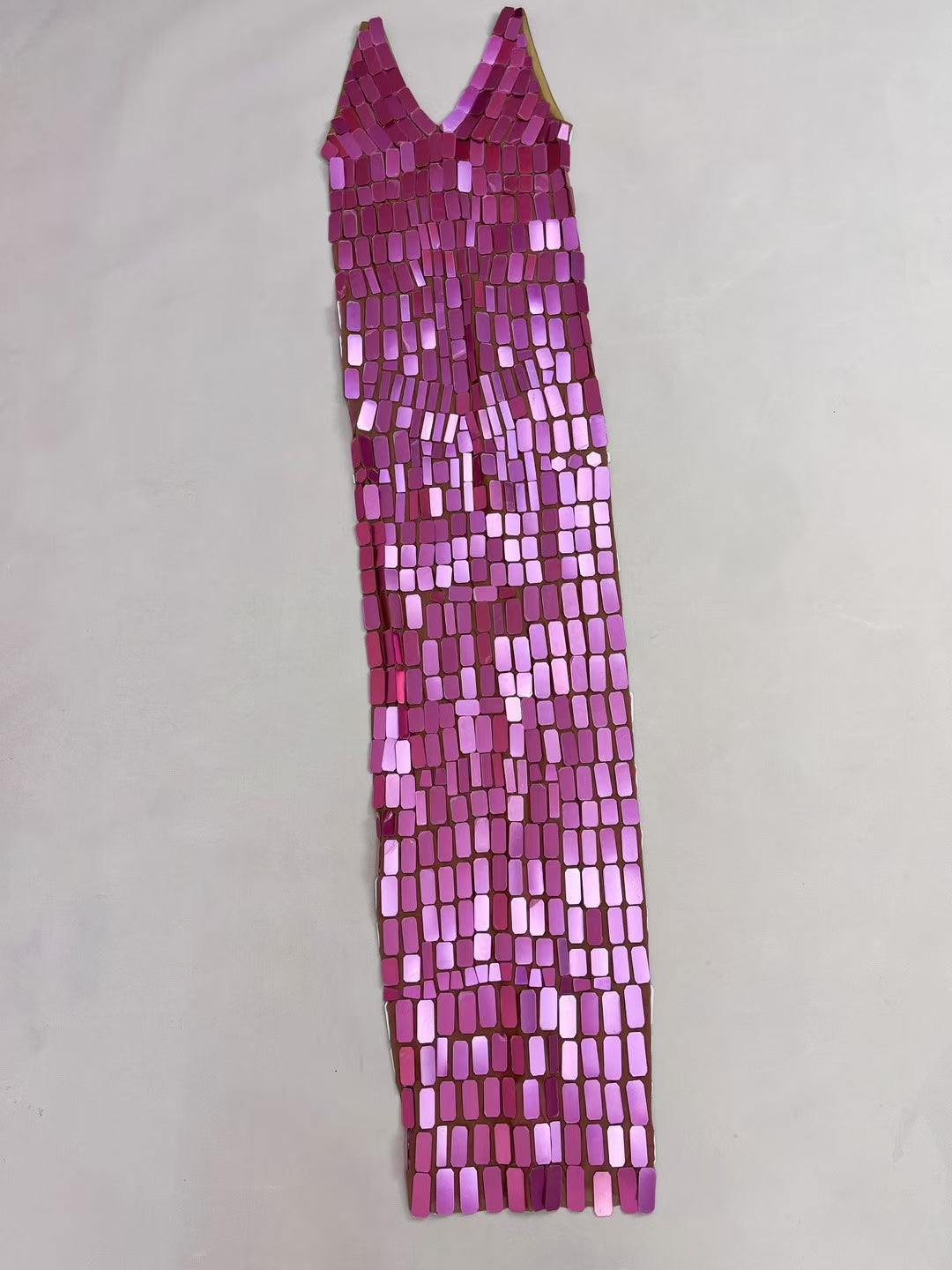 CELESINYI Tongpian Crystal Rose Chain Gown