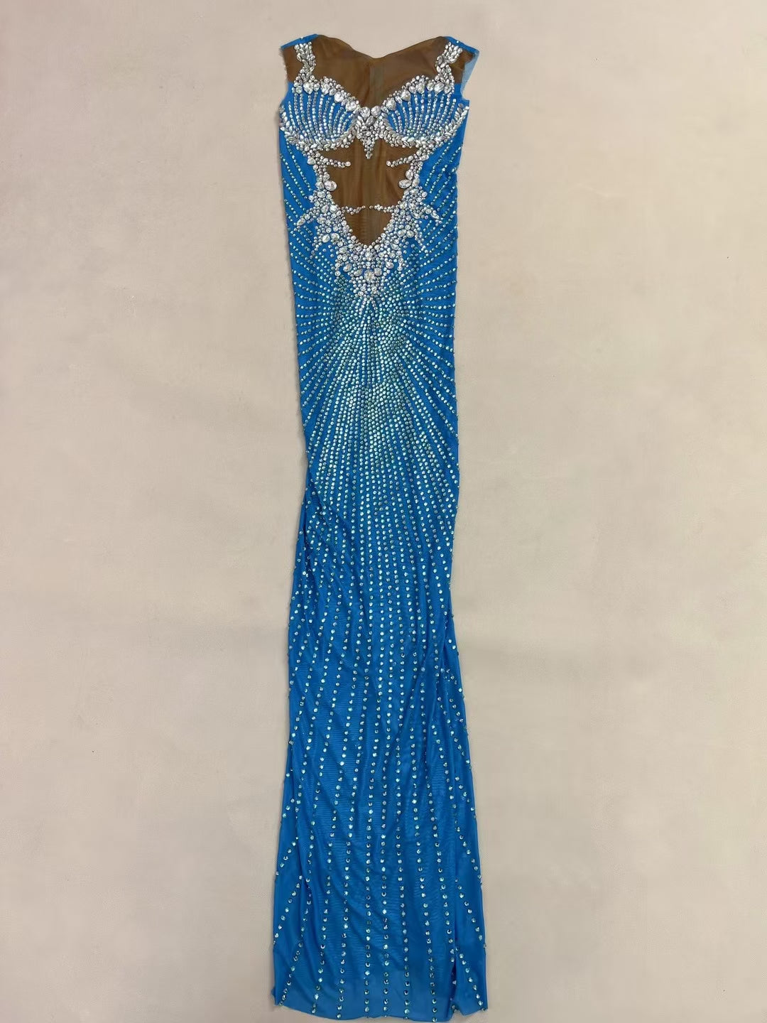 CELESINYI Chijin Crystal Light Blue Gown
