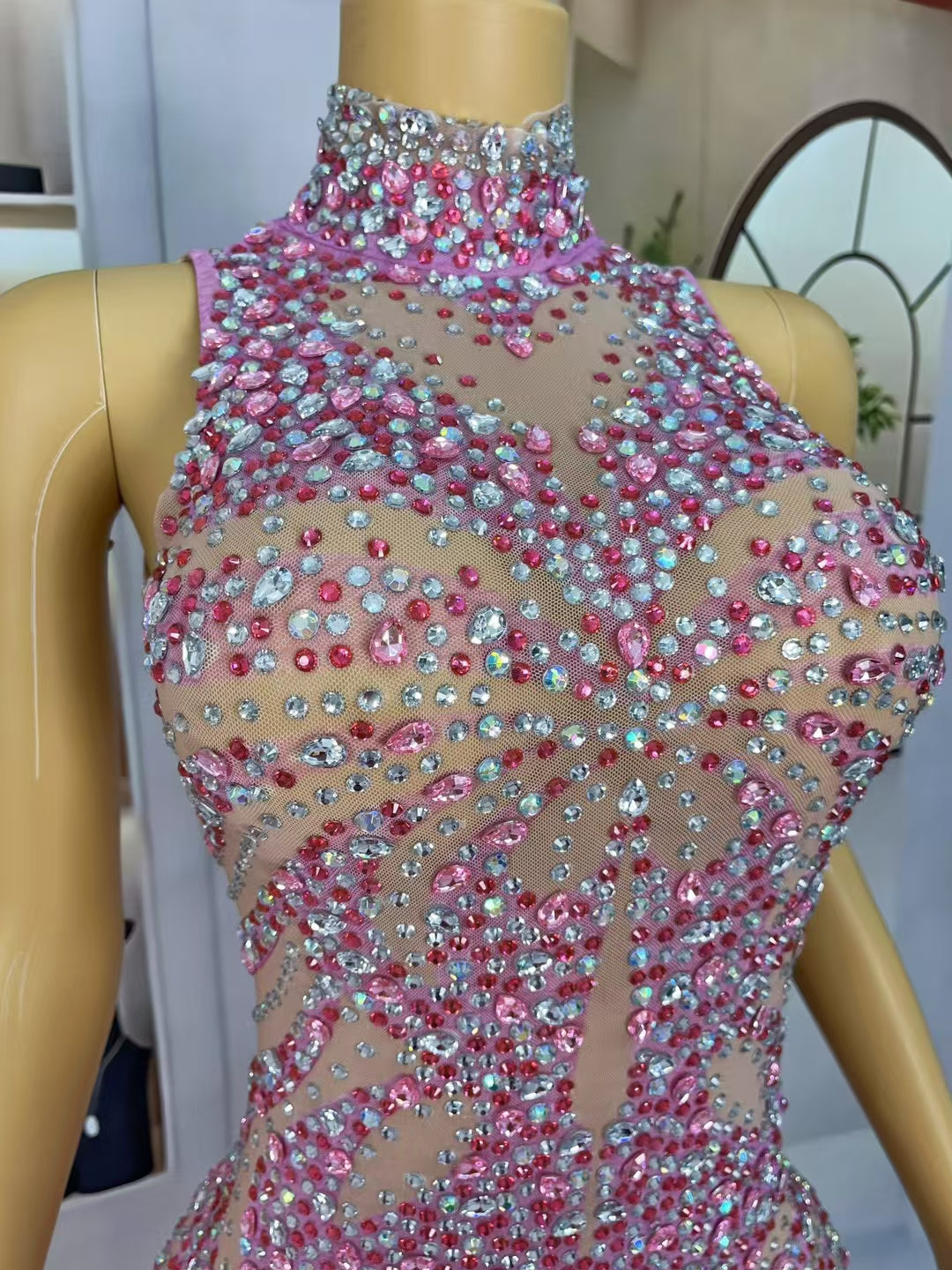 CELESINYI Yinghuatu Crystal Pink Pearl Bodysuit