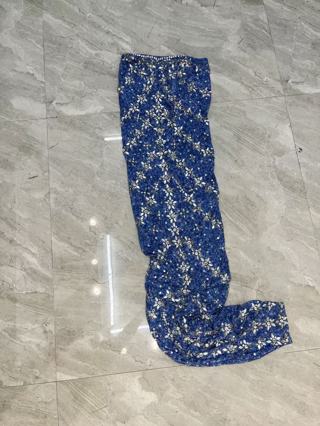 CELESINYI Ronghua Crystal Blue Flower Gown