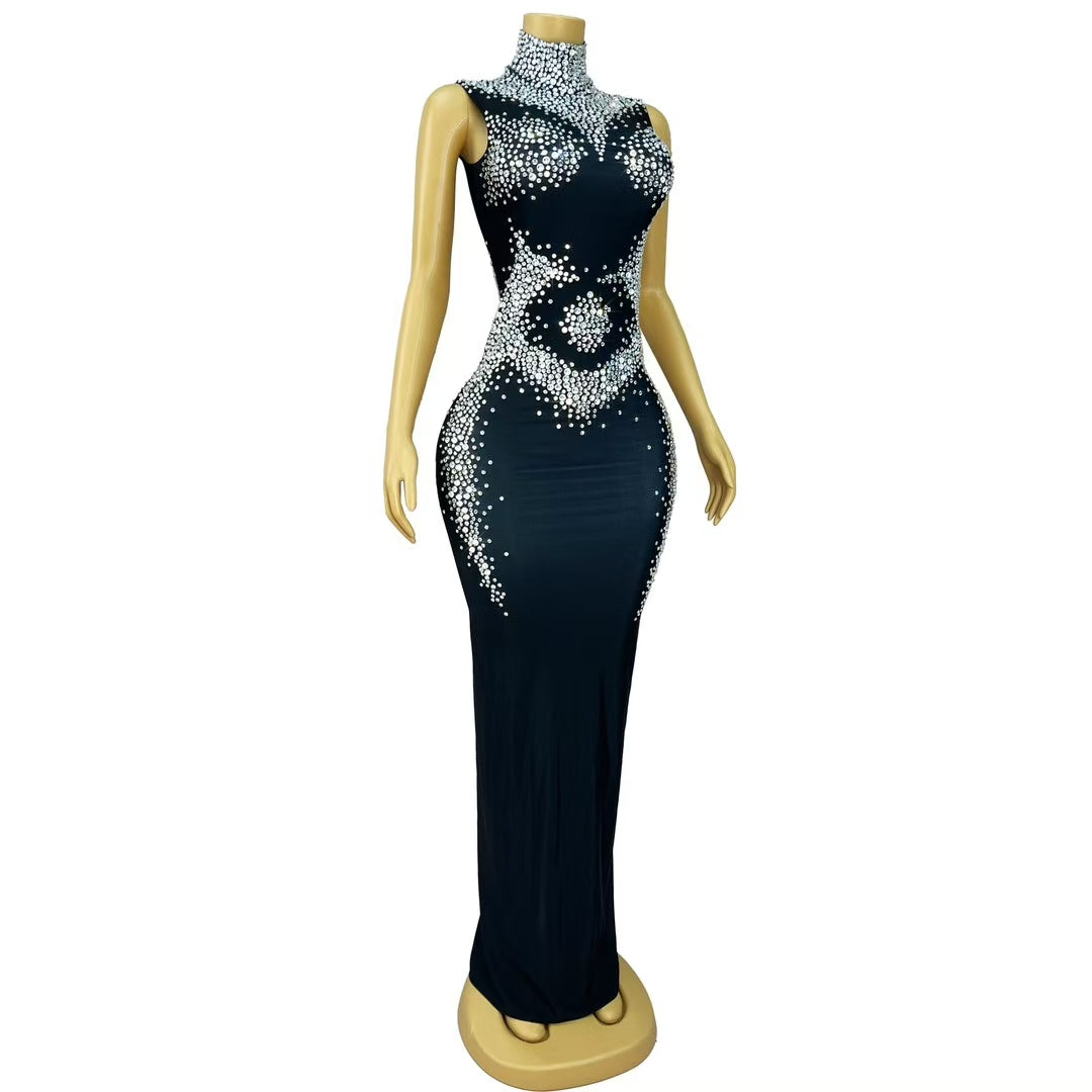 CELESINYI Yixiang Crystal Black Bib Gown