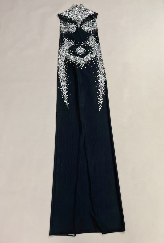 CELESINYI Yixiang Crystal Black Bib Gown