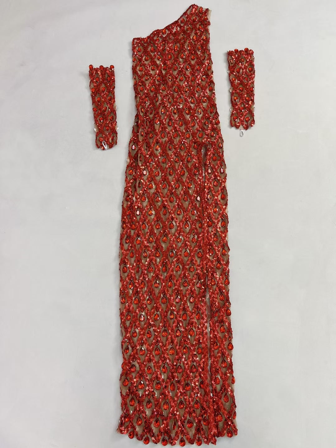 CELESINYI Shaokaoji Crystal Red Glove Gown
