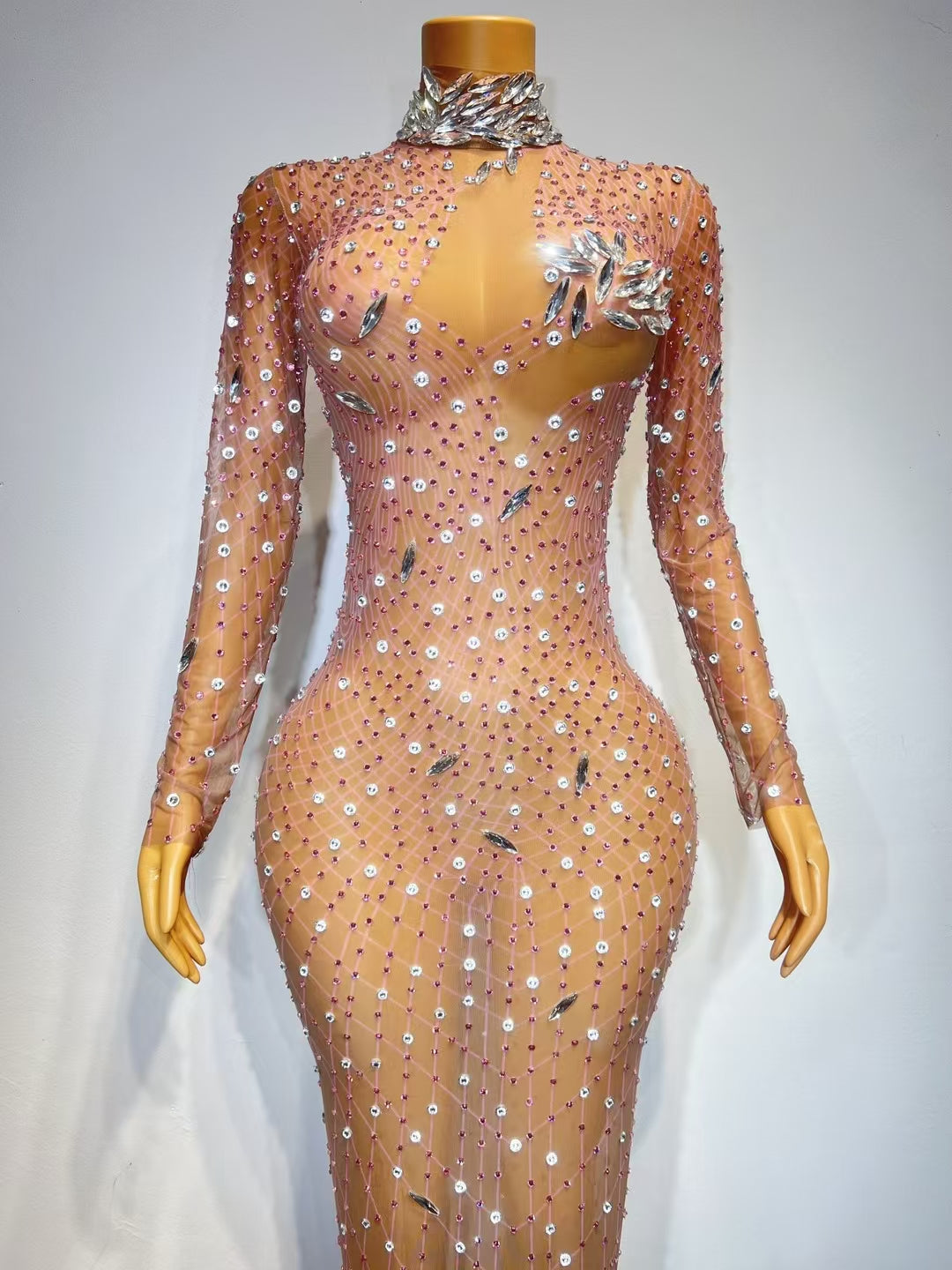 CELESINYI Liuye Crystal Mesh Grid Long Sleeve Gown