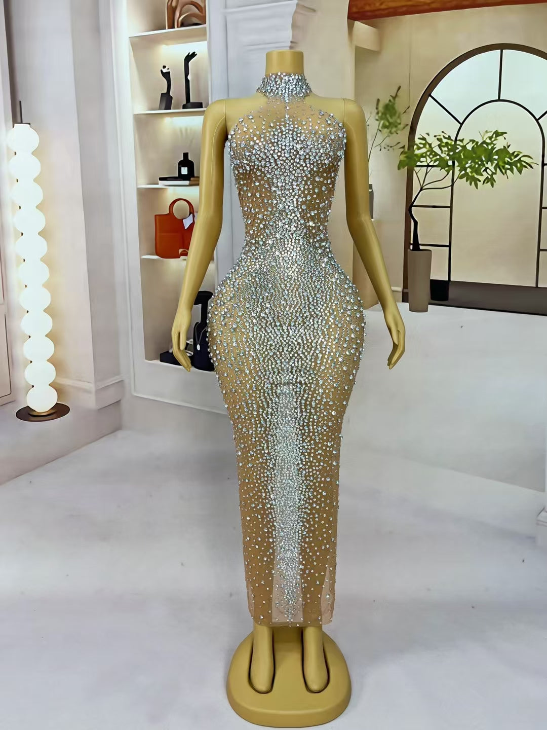 CELESINYI Jianbian Crystal White Naked Gown