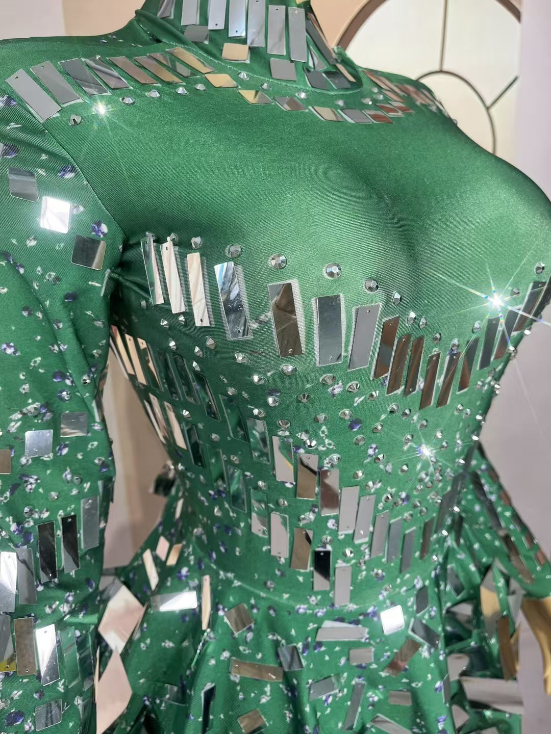 CELESINYI Liangpian Crystal Green Mirror Mini Dress