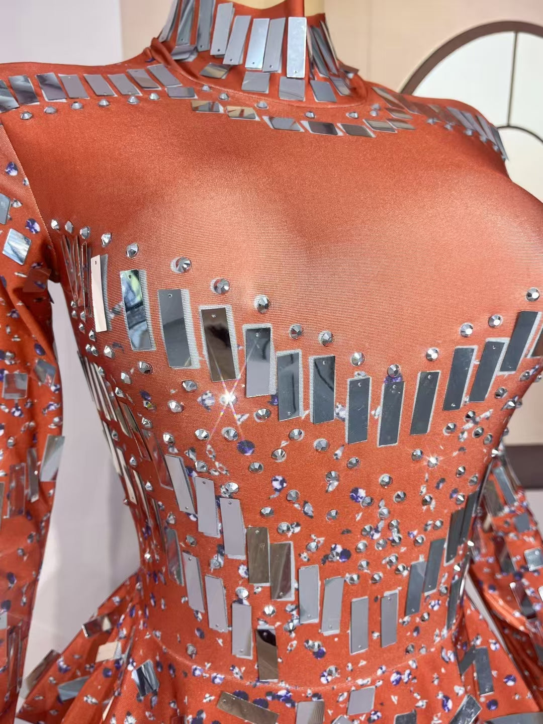 CELESINYI Liangpian Crystal Red Mirror Mini Dress