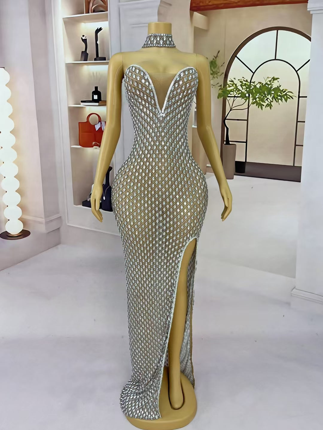 CELESINYI Manmayan Crystal Marquise Gown