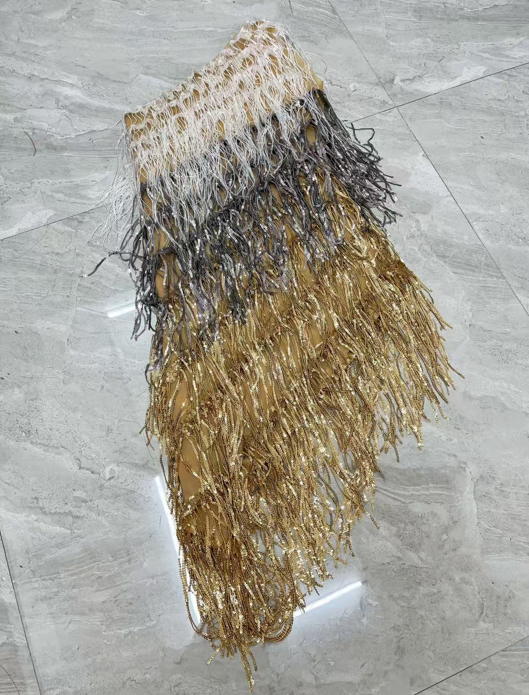 CELESINYI Sanseliusu Crystal Tri Color Fringe Mini Dress