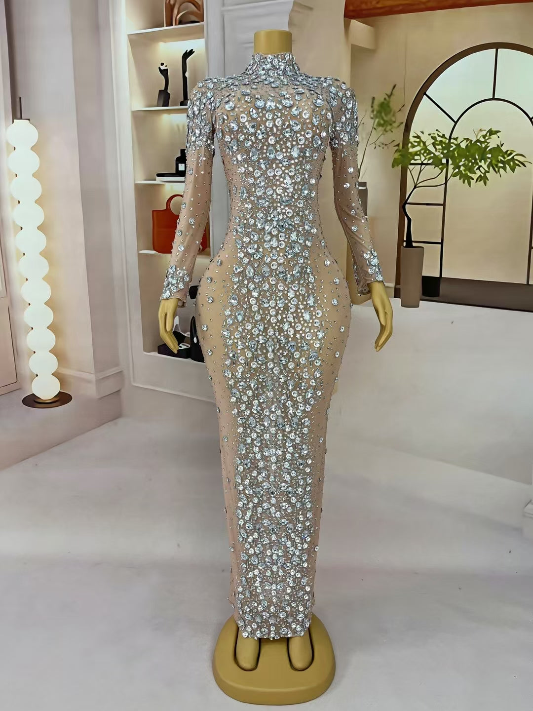 CELESINYI Scui Crystal Naked Gown
