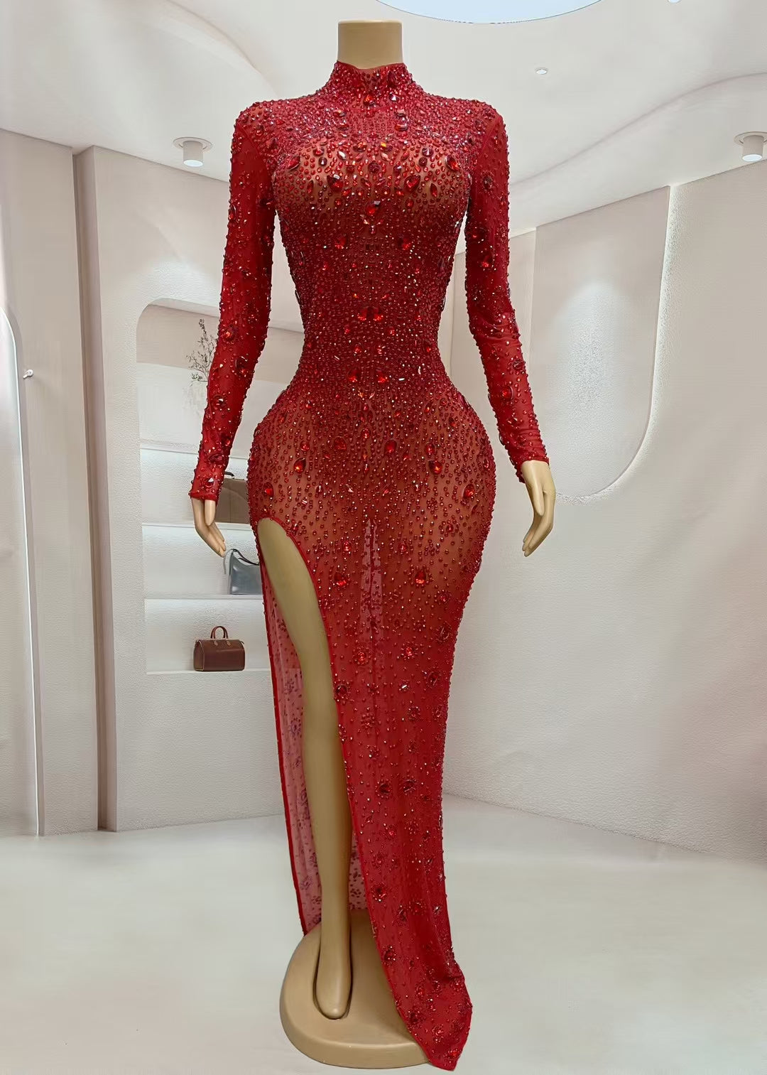 CELESINYI Hongmanxiong Crystal Ruby Gown
