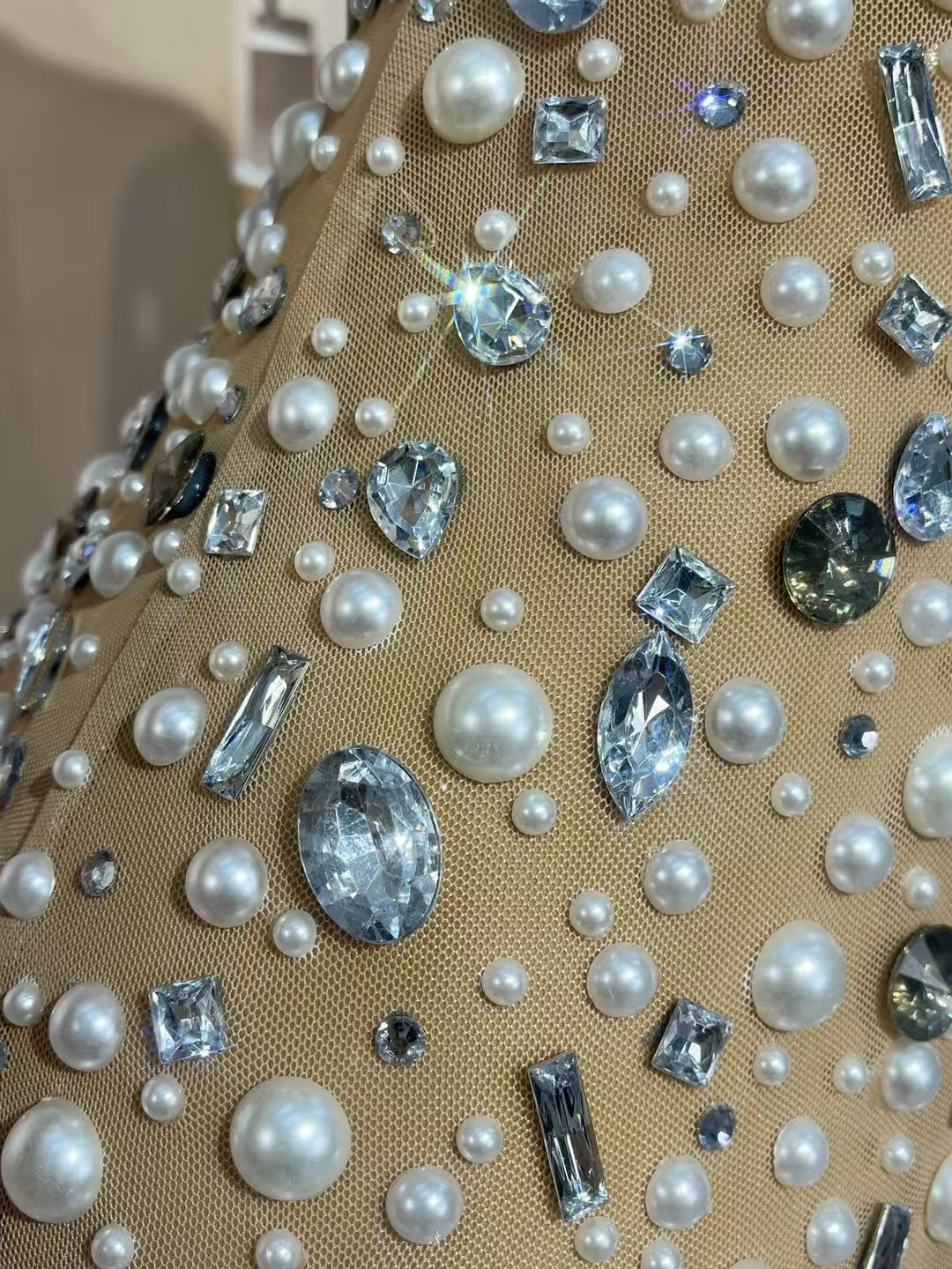 CELESINYI Bingchuan Crystal Pearl Mini Dress