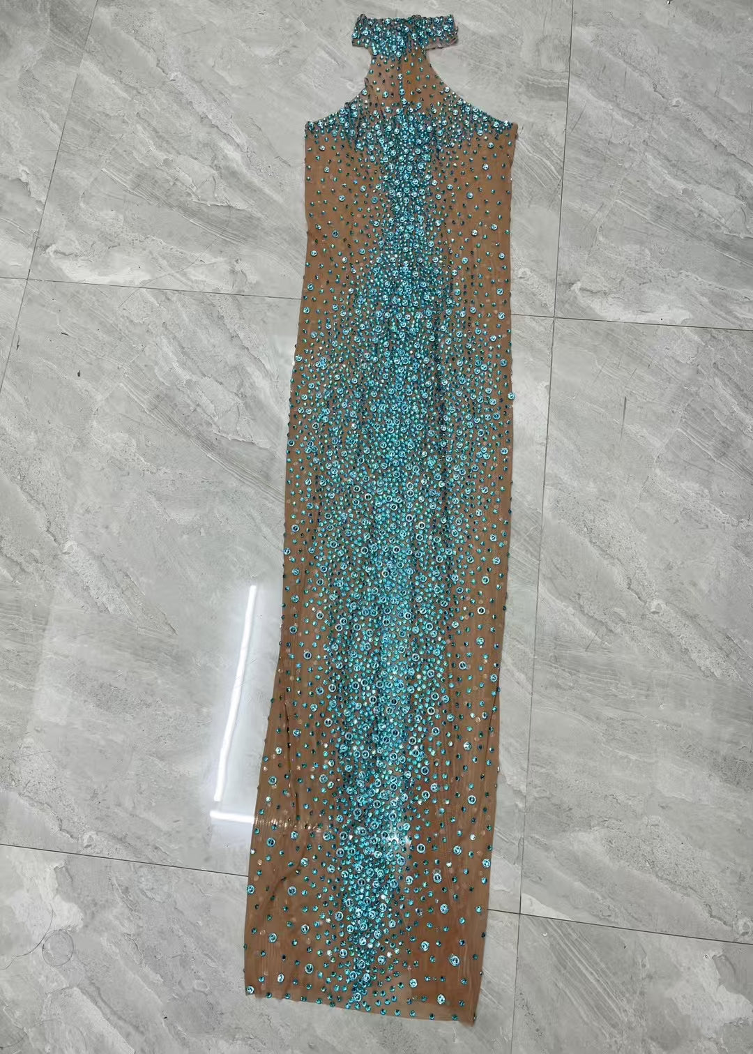 CELESINYI Jianbian Crystal Blue Naked Gown