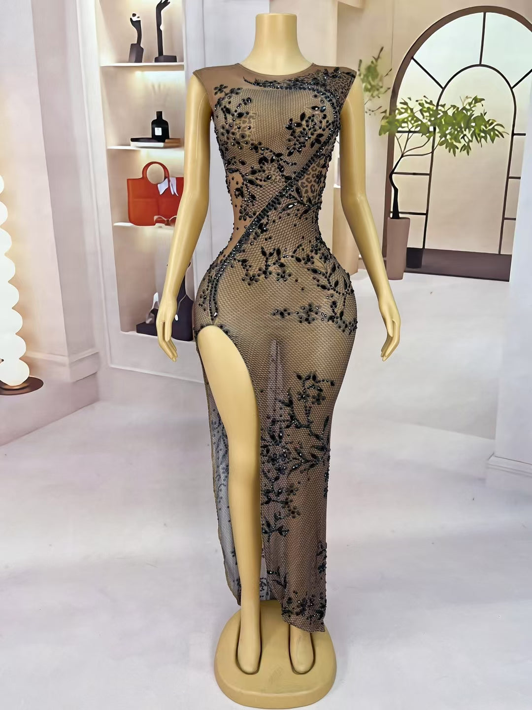 CELESINYI Heihuawang Crystal Black Flower Gown