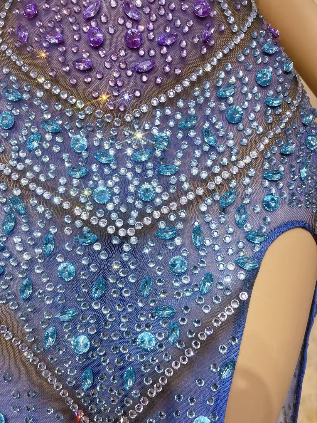 CELESINYI Qingziguang Crystal Ombre Gown