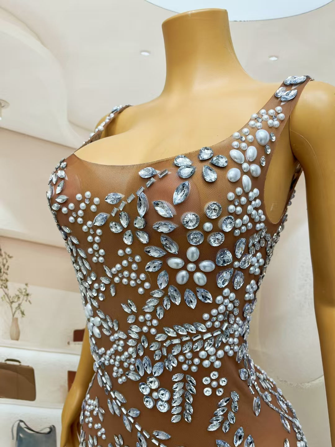 CELESINYI Meihua Crystal Plum Mini Dress