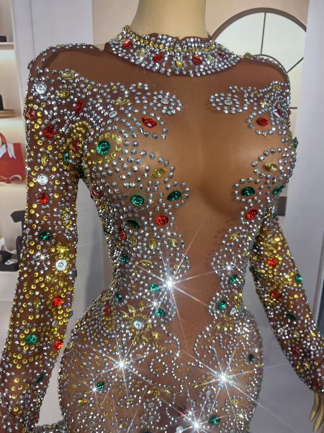 CELESINYI Jinzi Crystal Brown Naked Gown