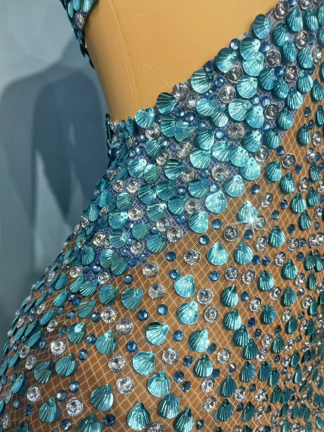 CELESINYI Beiduofen Crystal Shell Mini Dress