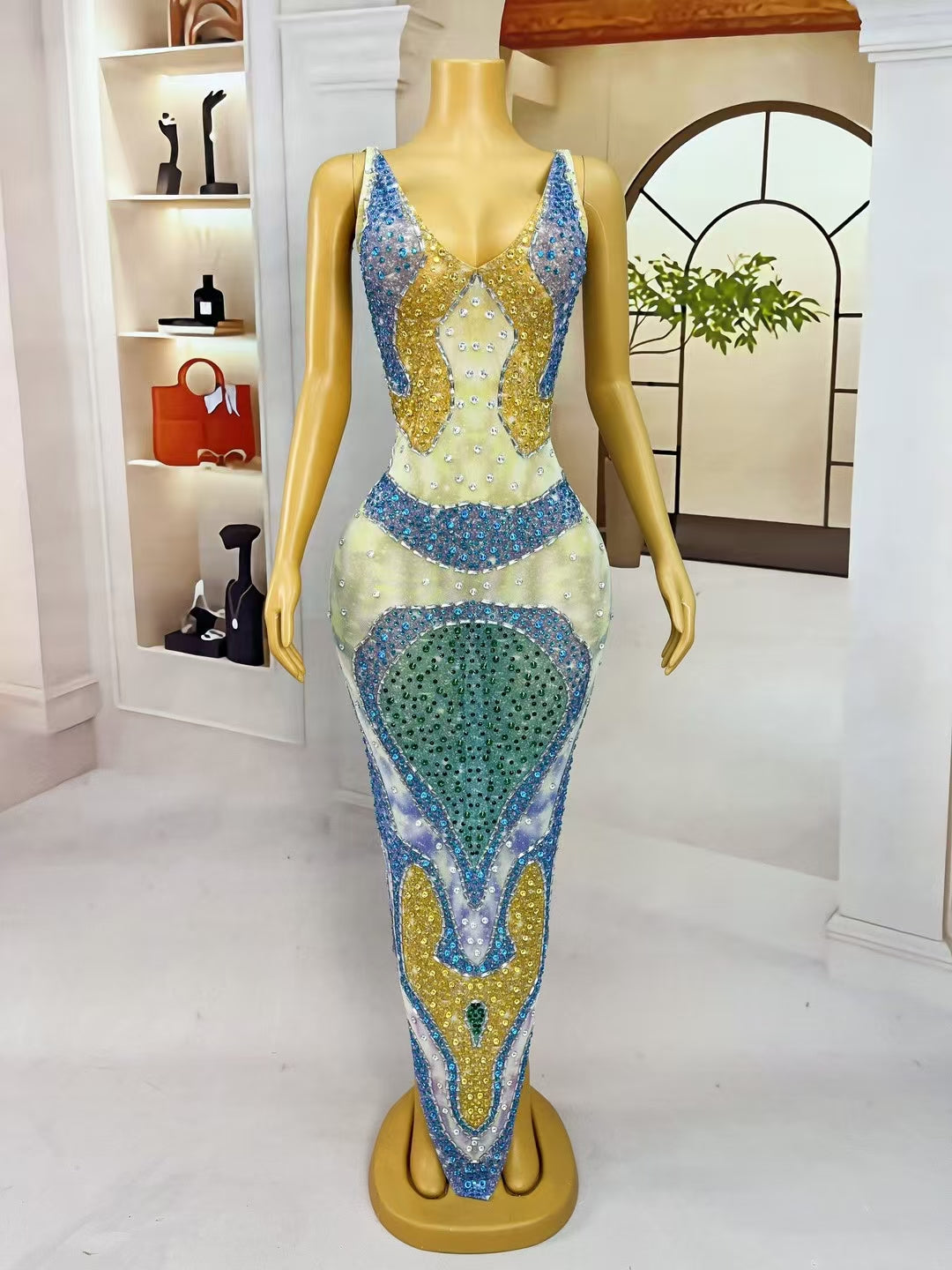 CELESINYI Bankuai Crystal Gradient Gown