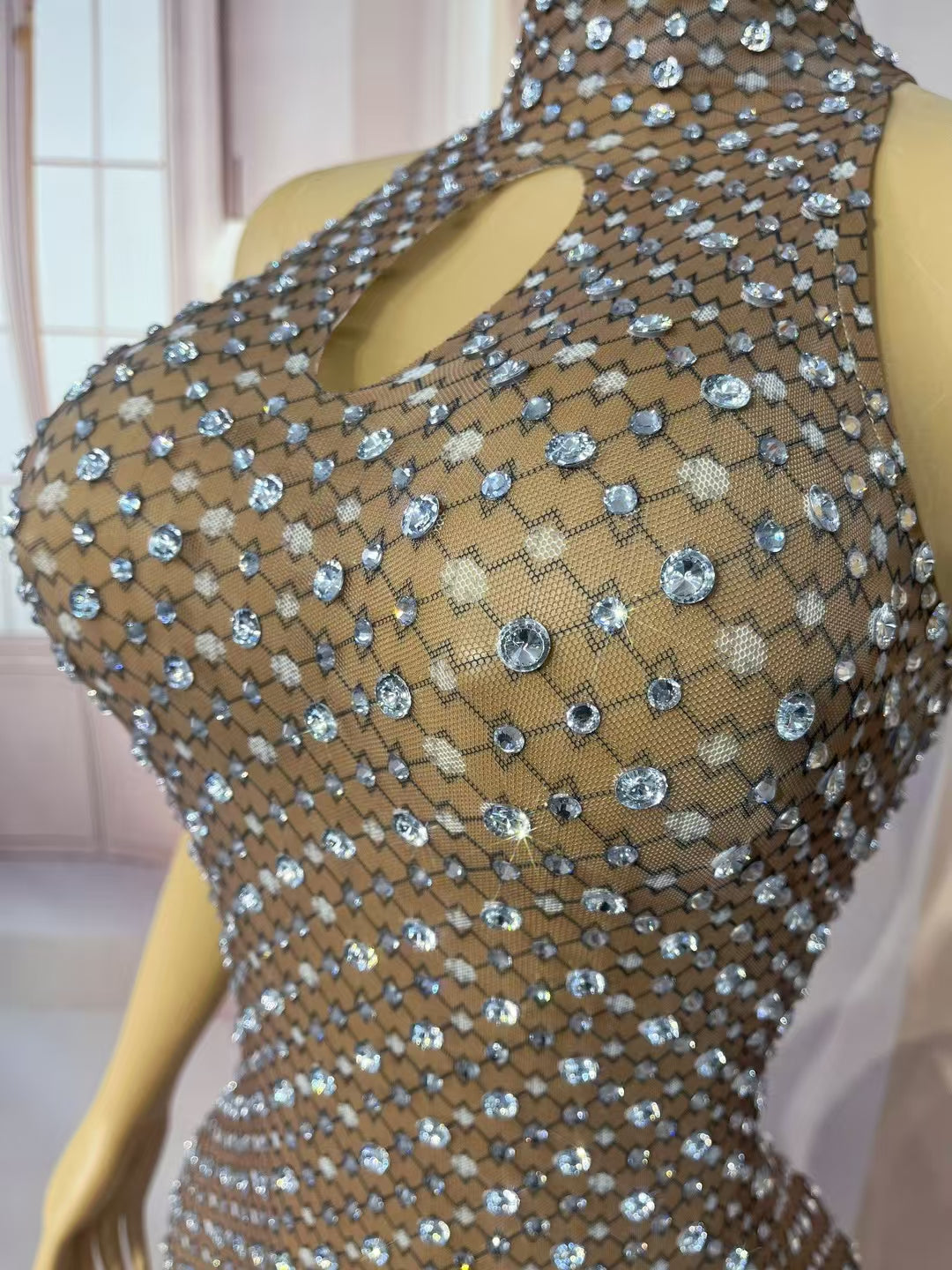 CELESINYI Wangshangzuan Crystal Naked Gown