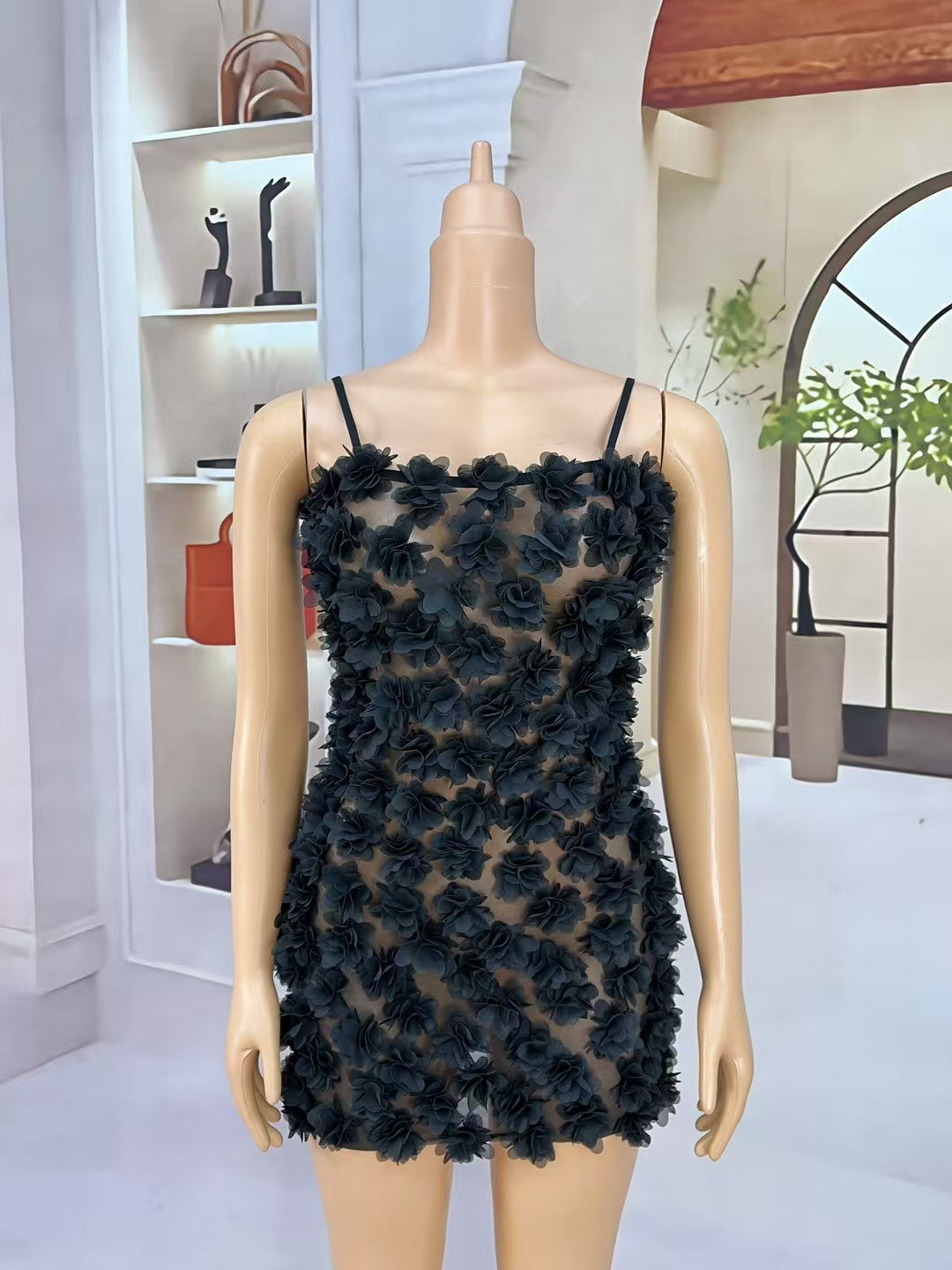 CELESINYI Heixuefang Crystal Rose Mini Dress