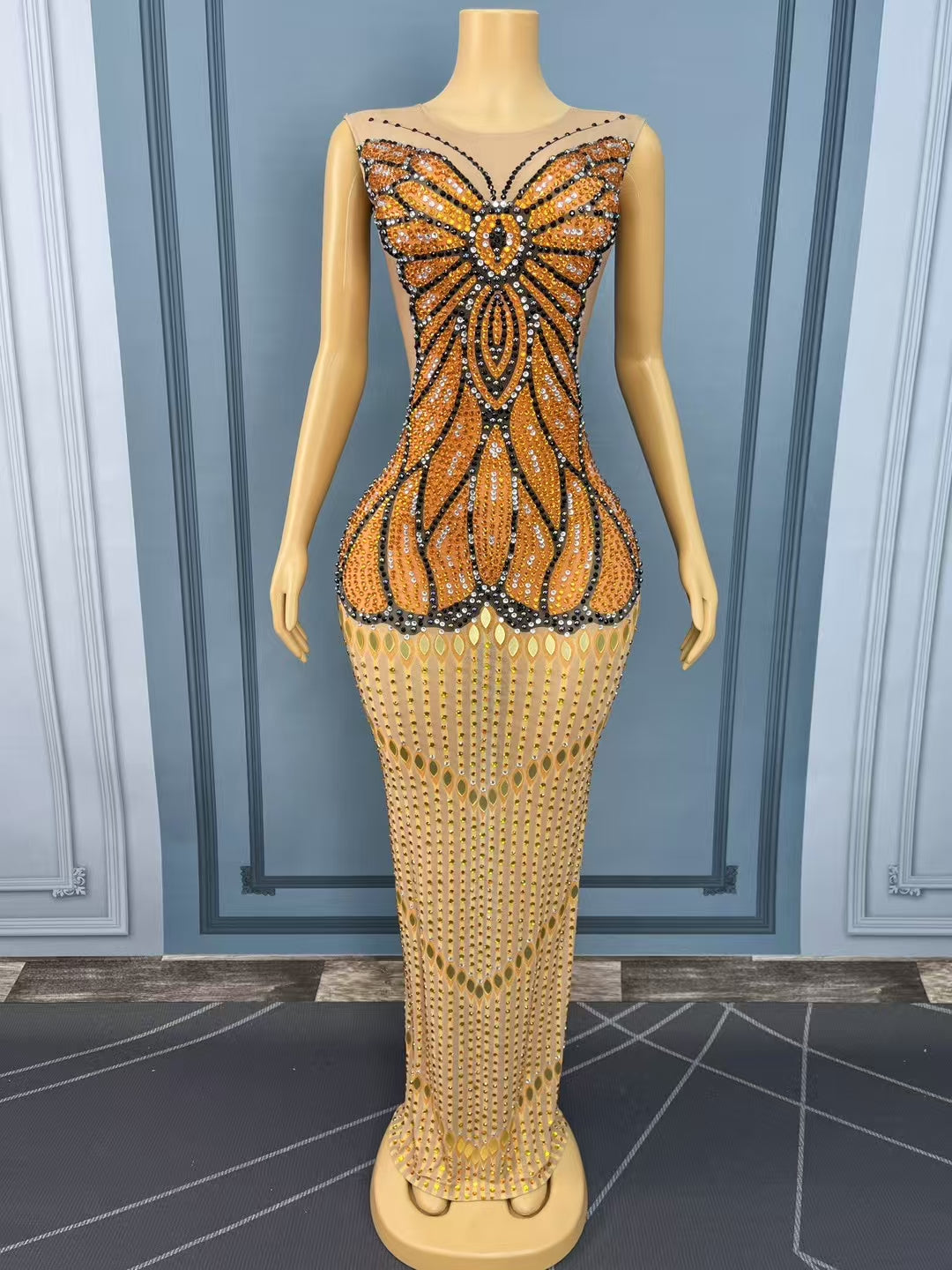CELESINYI Qiuyedie Crystal Butterfly Mermaid Gown