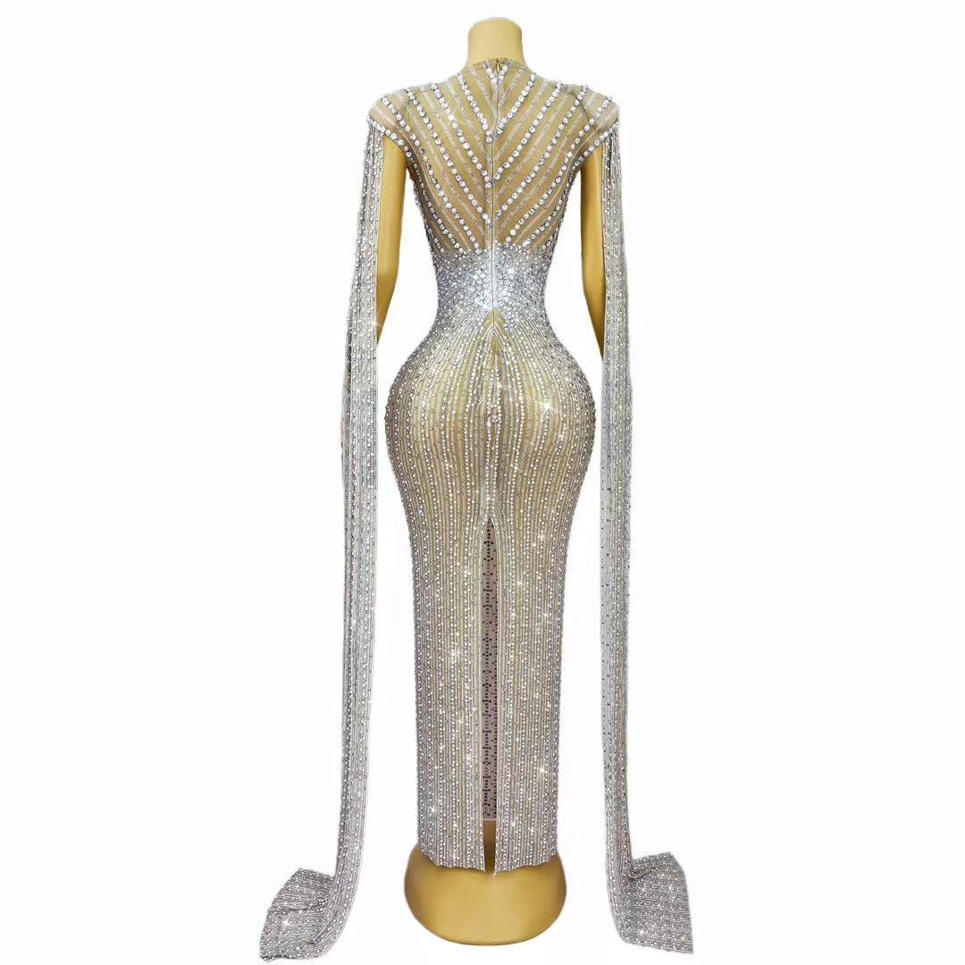 CELESINYI Luopan Crystal Compass Cape Gown (White)