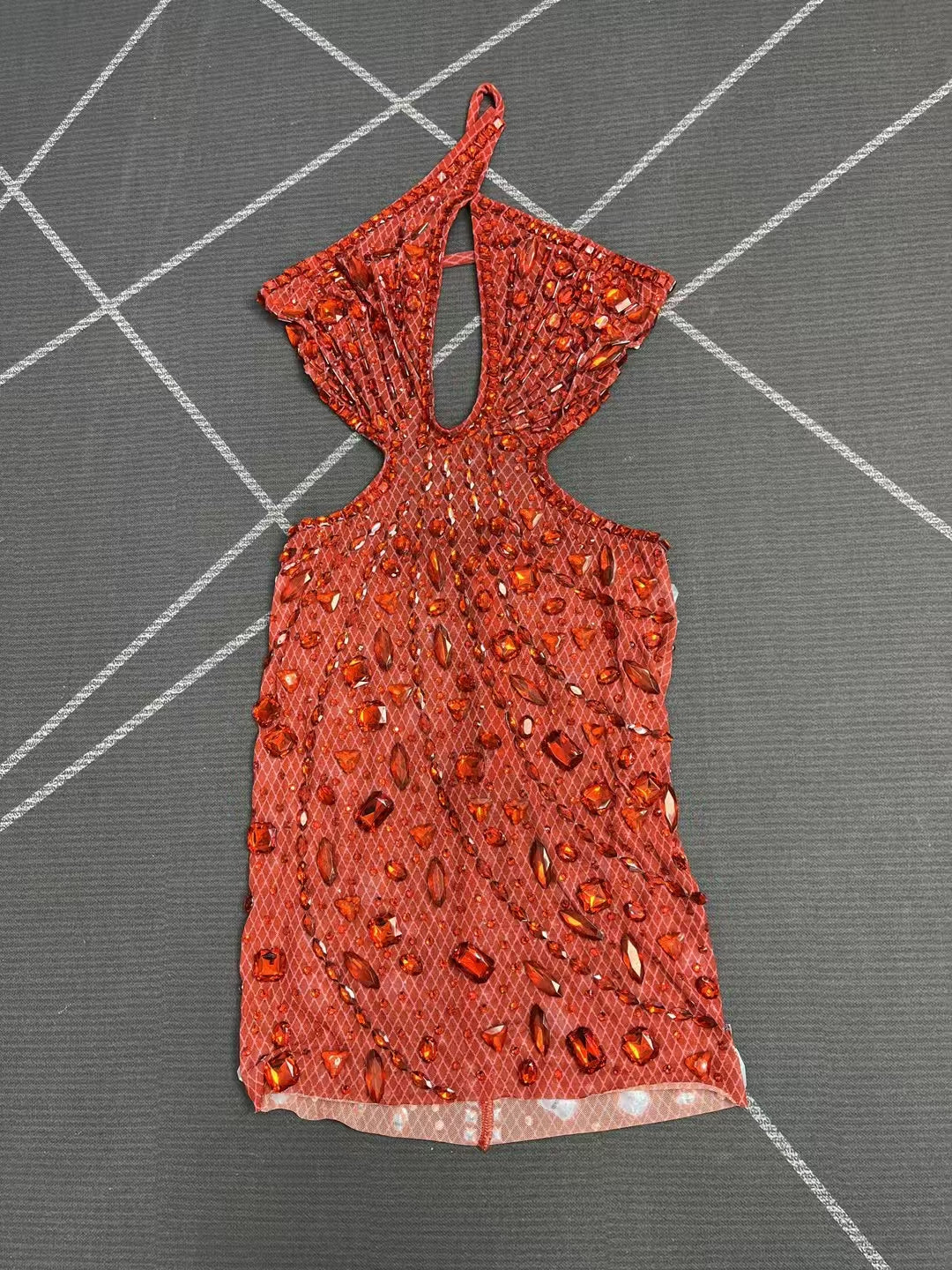 CELESINYI Juanlian Crystal Red Stone One Shoulder Mini Dress