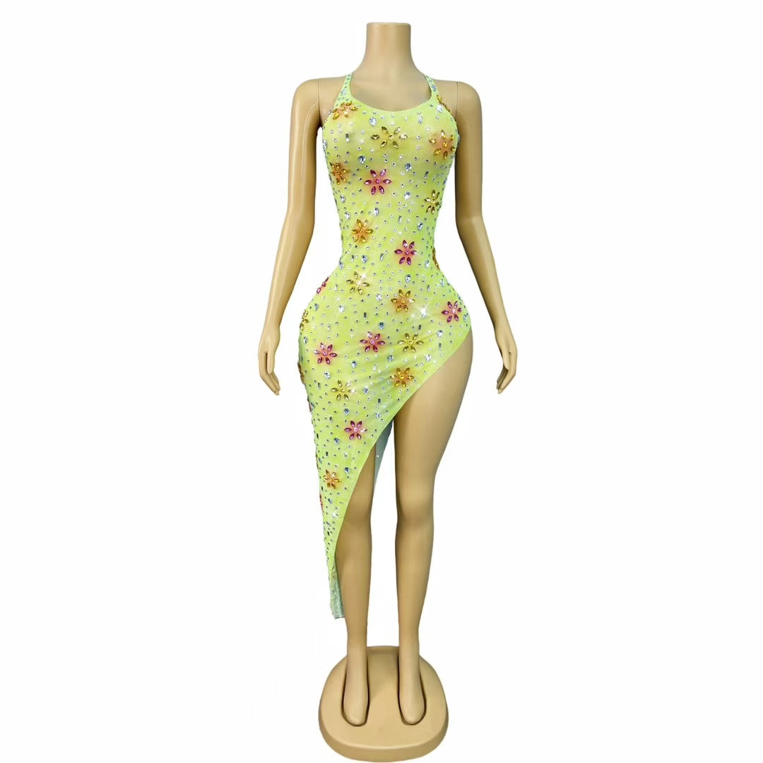 CELESINYI Shuijing Crystal Yellow Asymmetric Gown